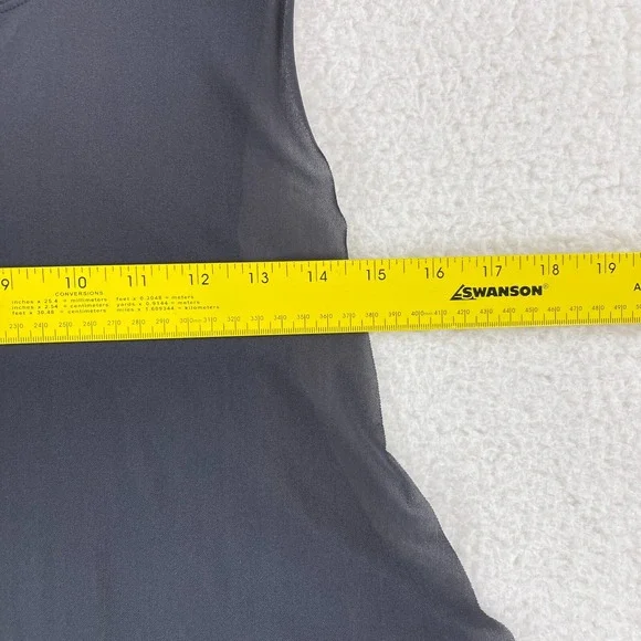 Lululemon Black Get Low Muscle Tank‎ Top Womens Lightweight Pullover Size 6 - Picture 5 of 12